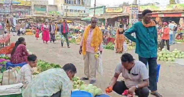 Balod News : जिला मुख्यालय में बाजार व्यवस्था की बड़ी समस्या...