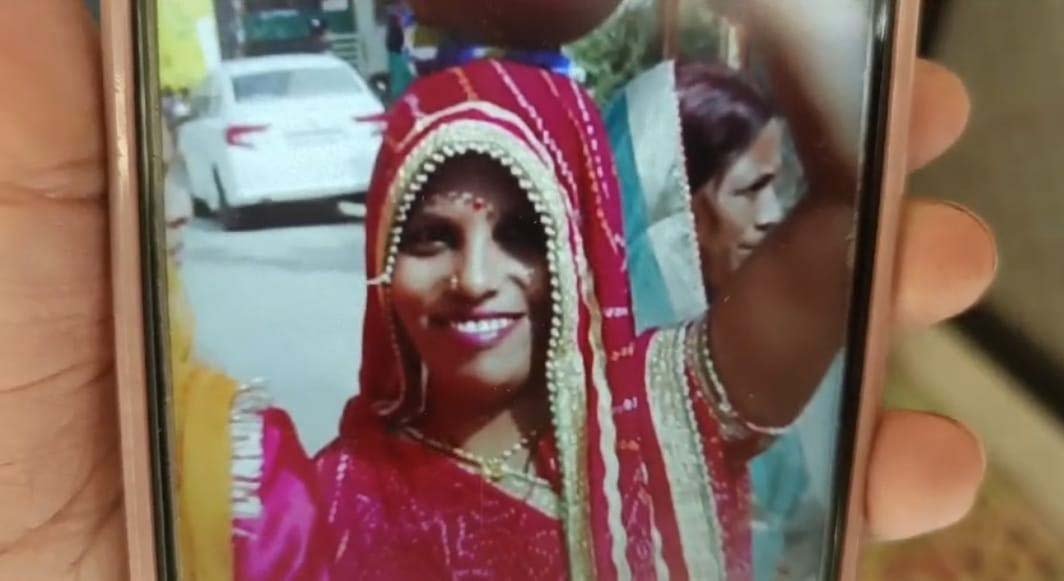 MP Dewas Crime : लिव-इन पार्टनर ने की महिला की हत्या, लाश 10 महीने तक फ्रिज में छिपाकर रखा...पढ़े पूरी खबर