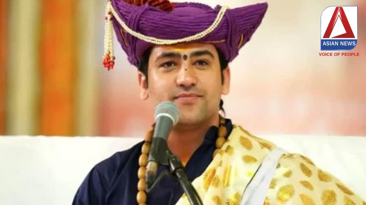 Dhirendra Krishna Shastri : धाम के पंडित धीरेंद्र कृष्ण शास्त्री रायपुर पहुंचे