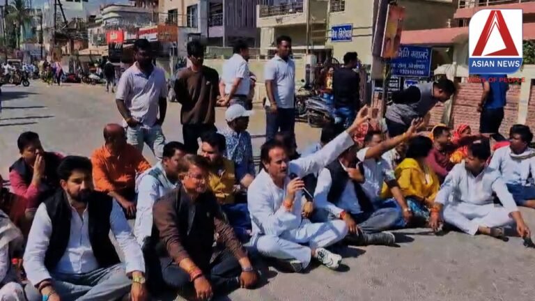 Raipur Breaking : Ward residents on road....Know the case
