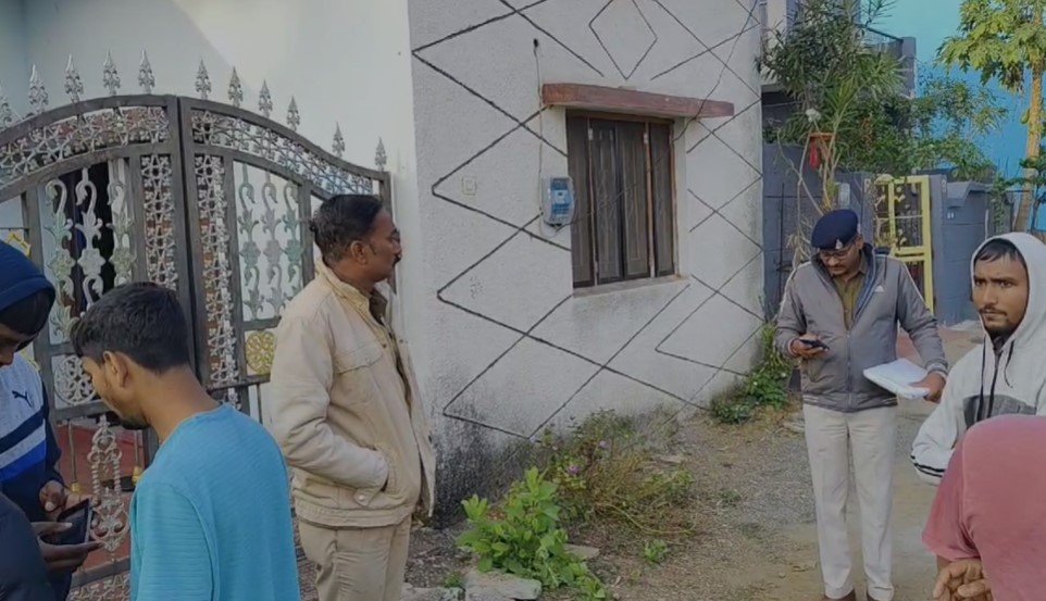 Balodabazar breaking : कसडोल में चोरों का आतंक.....