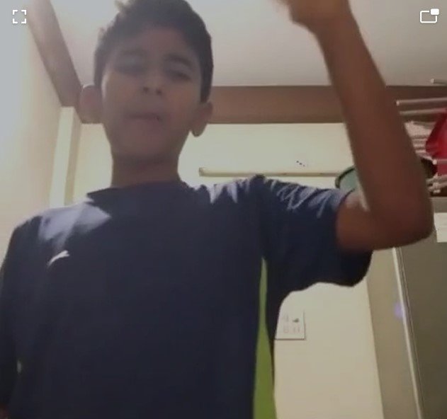 Viral Video : नाबालिक युवक का वीडियो इन दिनों सोशल मीडिया पर जमकर हो रहा वायरल...आप भी जरुर देखें