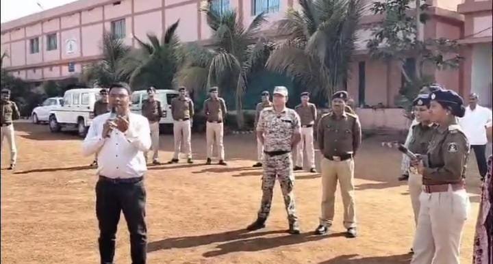 महासमुंद: पुलिस जवानों के तनाव प्रबंधन के लिए विशेष शिविर का आयोजन