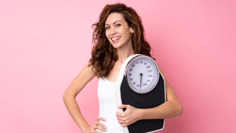 Weight Loss Tips : पेट की चर्बी कम करें और बॉडी को शेप में लाएं...