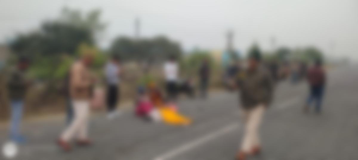 Vidisha News : ट्रक की चपेट में आकर युवती की मौत