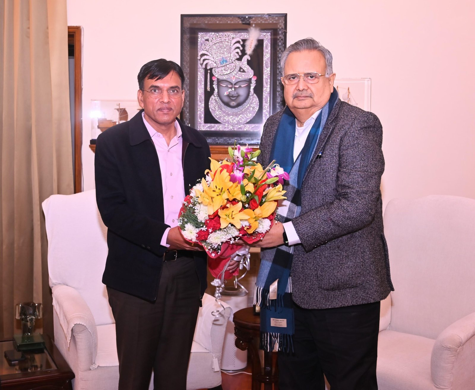 CG News : केंद्रीय मंत्री डॉ. मनसुख मांडविया से मिले विधानसभा अध्यक्ष डॉ. रमन सिंह...