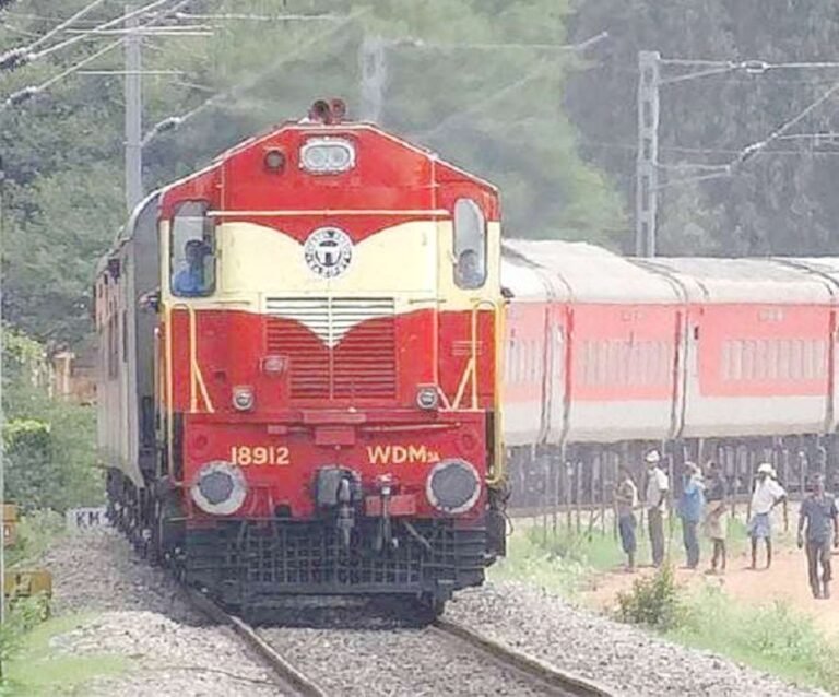 दुर्ग-निजामुद्दीन के बीच 5 अक्टूबर से पूजा स्पेशल ट्रेन, यहां देखें हॉल्टिंग और शेड्यूल