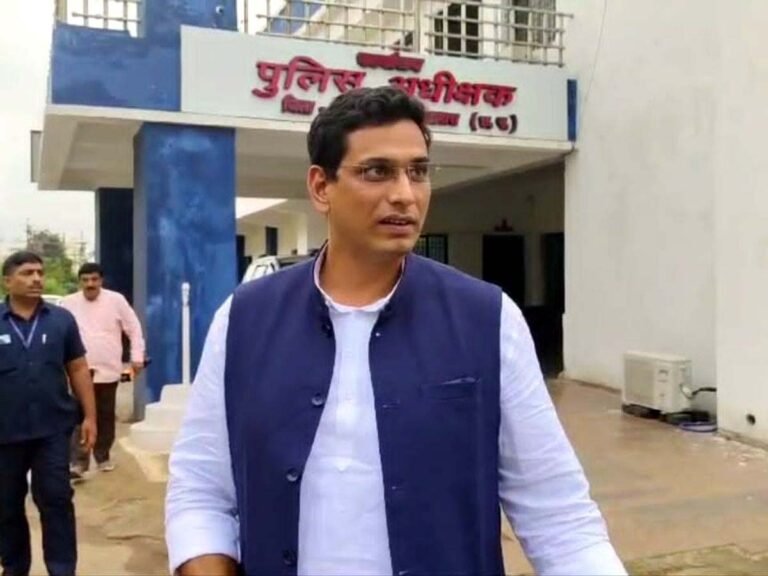 विधायक देवेंद्र यादव कोर्ट में हुए पेश : 14 दिनों की न्यायिक रिमांड पर फिर भेजे गए जेल