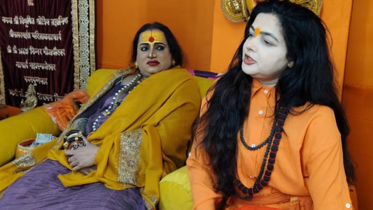 Mahakumbh 2025: महाकुंभ में संन्यासी रूप में नजर आईं ये एक्ट्रेस, बनीं श्री माई ममता नंद गिरी...