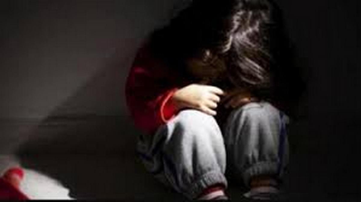 Bhopal Crime News : चाचा बना हैवान 7 साल की भतीजी से हैवानियत.....