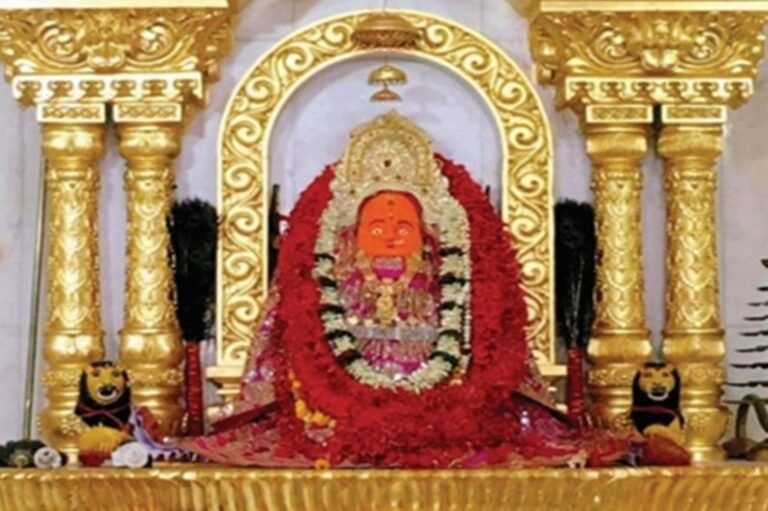 https://asiannewsbharat.com/dongargarh-devotees-troubled-due-to-atm-problem-near-maa-bamleshwari-temple/