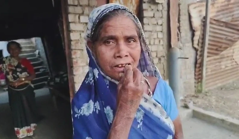 CG News : छत्तीसगढ़ की महिला 30 सालों से खा रही है ईंट-पत्थर, जानिए क्या है वजह...