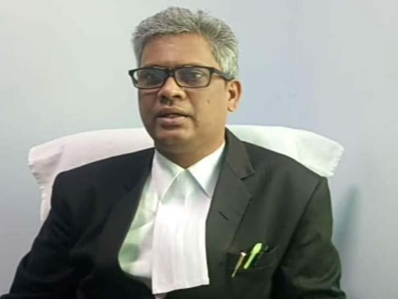 Bilaspur High Court : पूर्व AG सतीश चंद्र वर्मा को हाईकोर्ट से झटका....