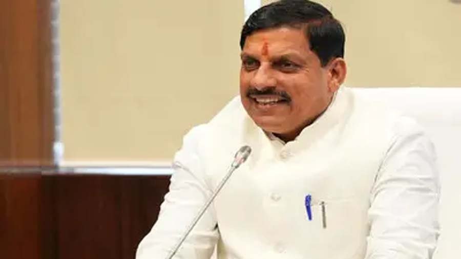 Bhopal News : मोहन सरकार की टॉपर स्टूडेंट्स को सौगात......