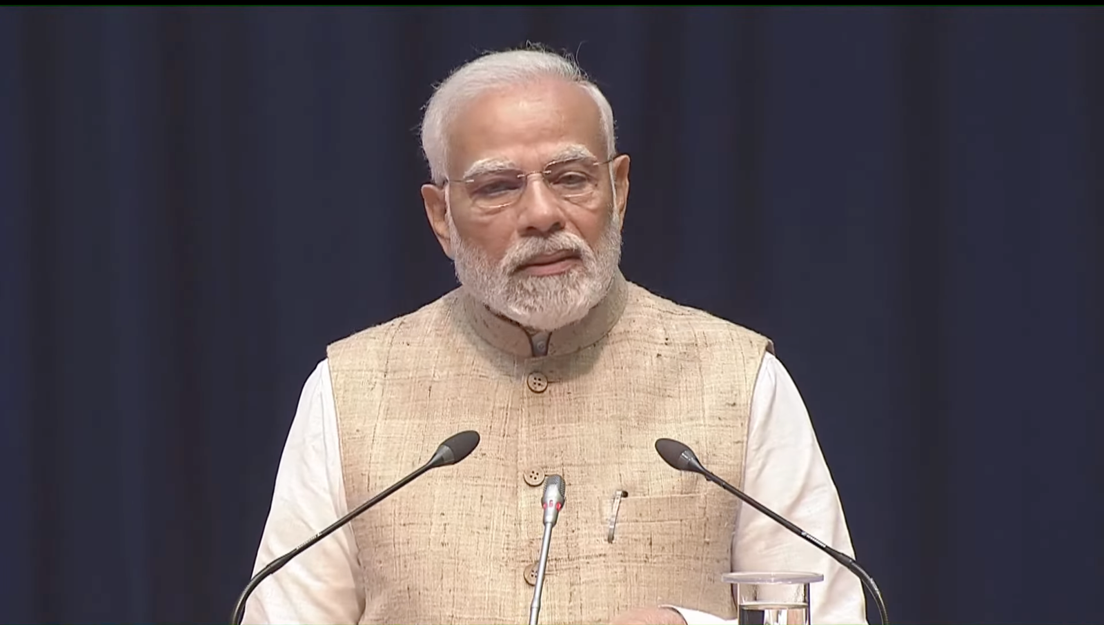 446235-primeministernarendramodi