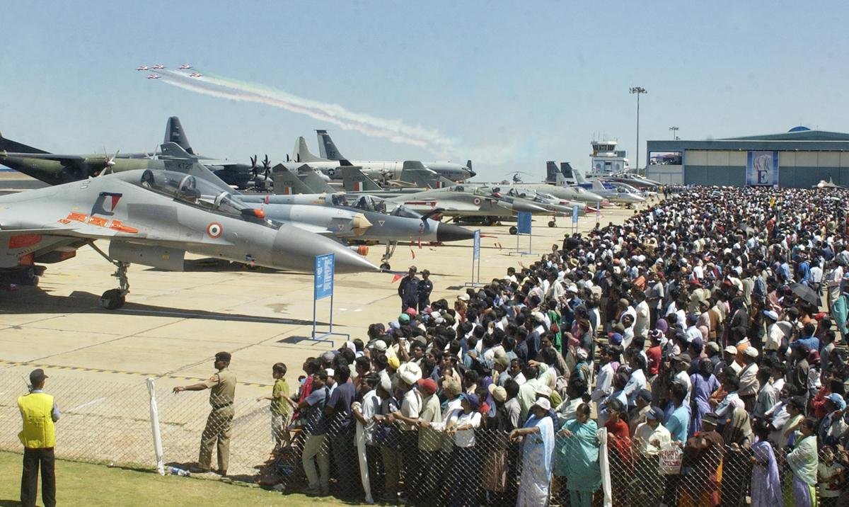 Aero India Show 2025: कल से शुरू हो रहा सबसे बड़ा एयरो शो, एयरफोर्स की 13 फॉर्मेशन में तेजस...