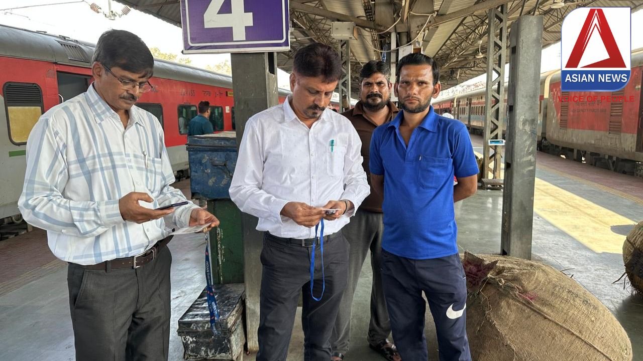 Bilaspur Breaking : अवैध वेंडरों पर रेलवे की सख्त कार्रवाई.....