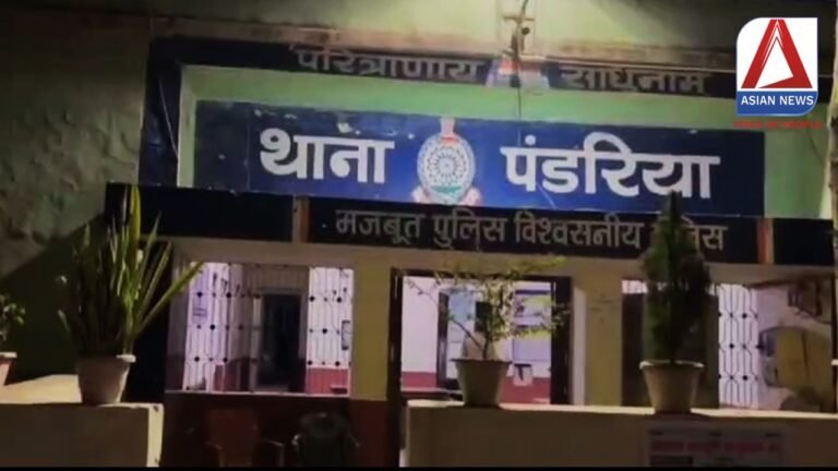 Kawardha News : चुनावी गहमागहमी के बीच प्रशासन की बड़ी कार्रवाई, गाड़ी से बरामद हुई नकदी और भी बहुत कुछ...