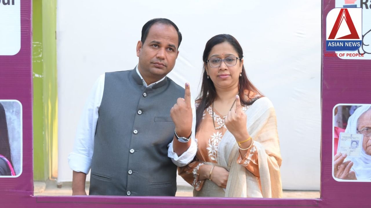 Municipal Elections 2025 : रायपुर कलेक्टर डॉक्टर गौरव कुमार ने किया मतदान