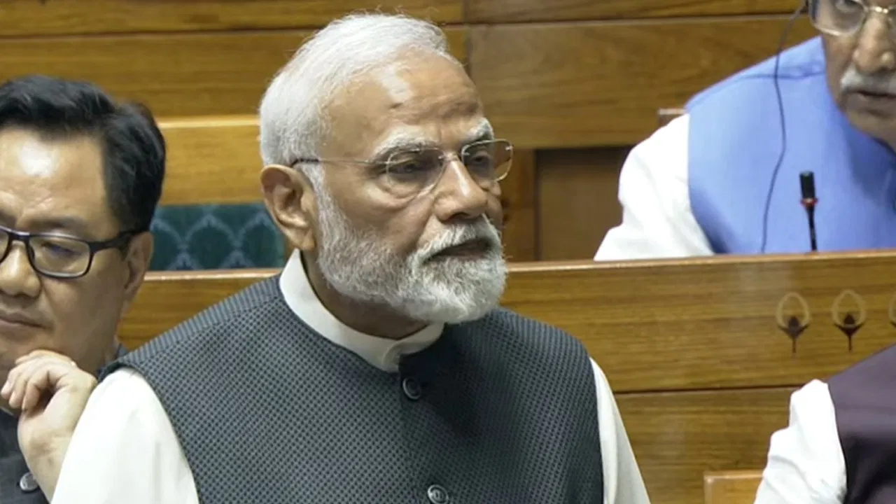 PM Modi Speech: घोटालों से बची रकम का हुआ जनता की सेवा में उपयोग - PM मोदी