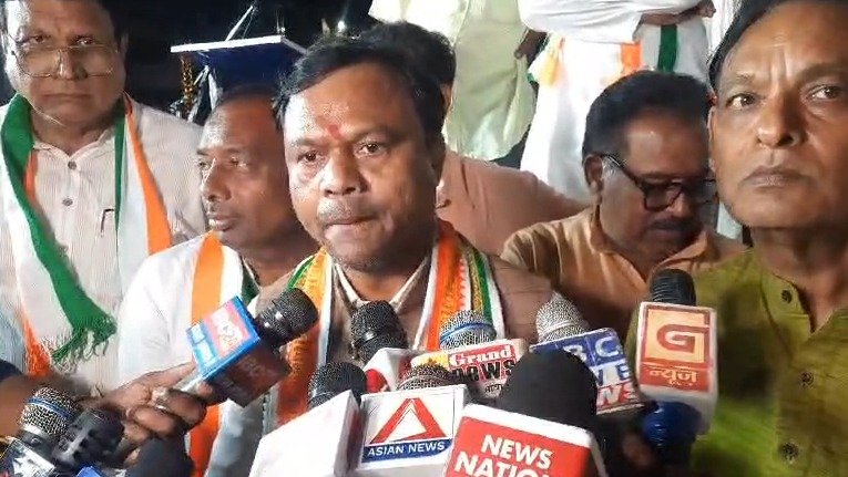 CG News: दीपक बैज का बयान, बागी नेताओं पर होगी कार्रवाई...