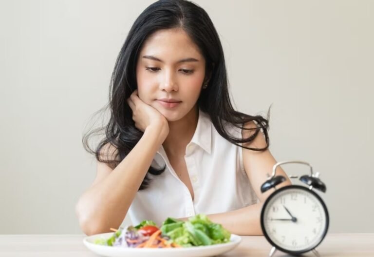 Health Care : लेट डिनर से हो जायें सावधान! हो सकता हैं भारी नुकसान...
