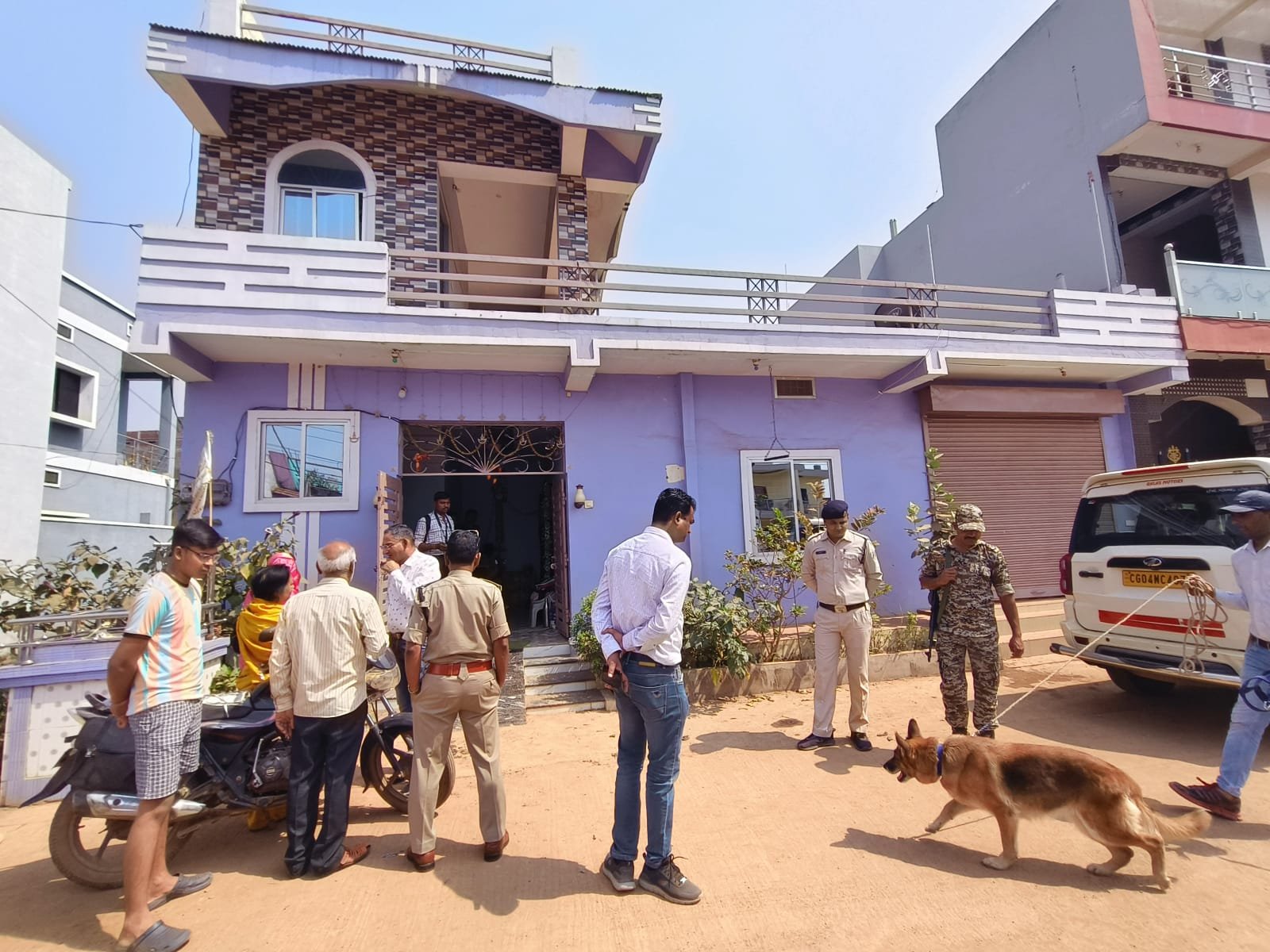 Balod Breaking: सुनसान मकान में लाखों की चोरी.....