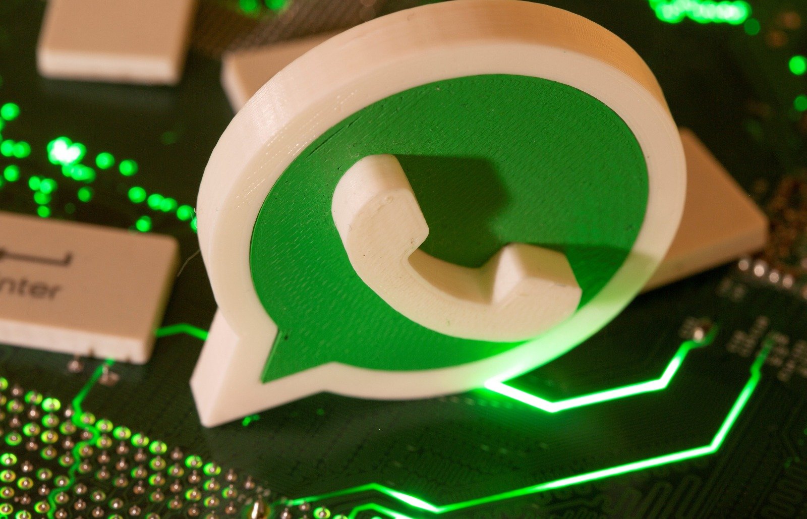 WhatsApp यूजर्स पर साइबर अटैक: Meta ने क्या कहा जरूर जानें