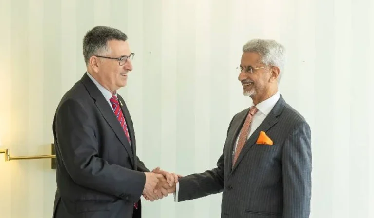 इजरायल के विदेश मंत्री गिदोन सार से मिले एस. जयशंकर, इस मुद्दों पे हुई दोनों के बीच चर्चा...