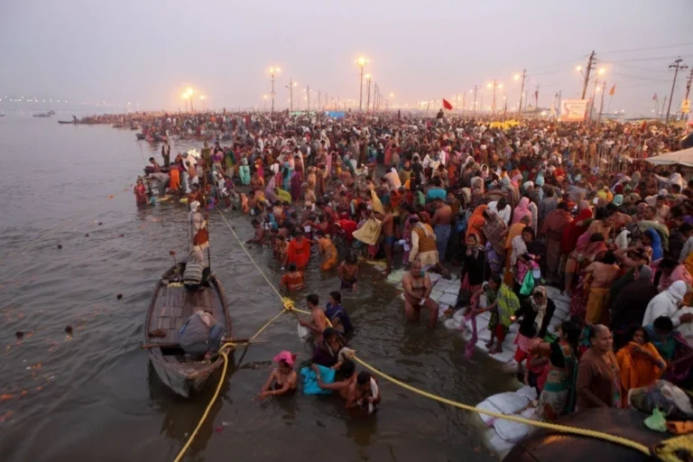 Ardha Kumbh: अर्धकुंभ की तैयारियां शुरू, जानिए कब और कहां होगा इसका आयोजन....