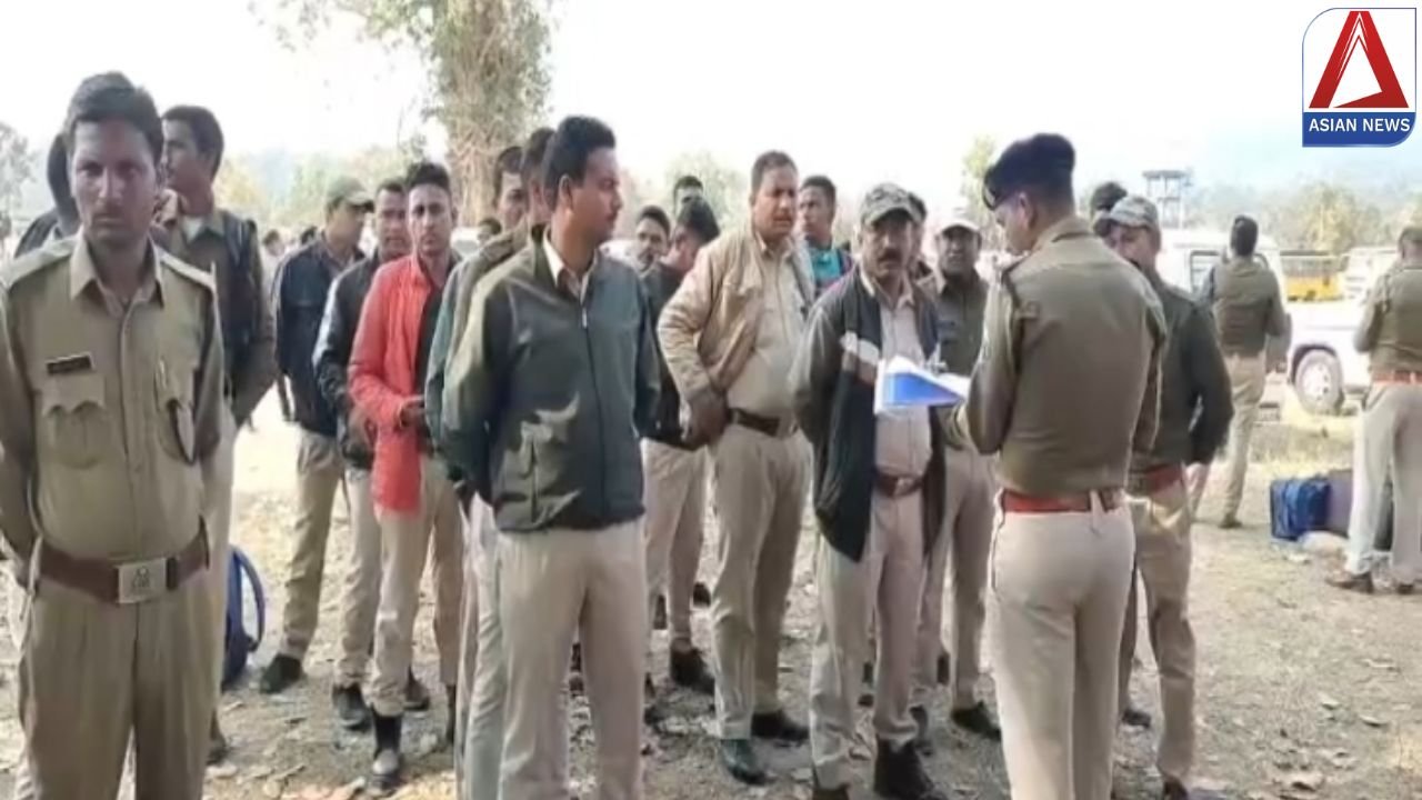 CG News: पंचायत चुनाव ड्यूटी में नशे में मिला पुलिसकर्मी, तत्काल निलंबित...