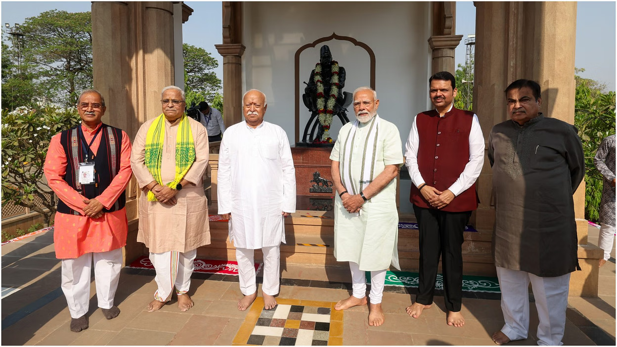 प्रधानमंत्री नरेंद्र मोदी