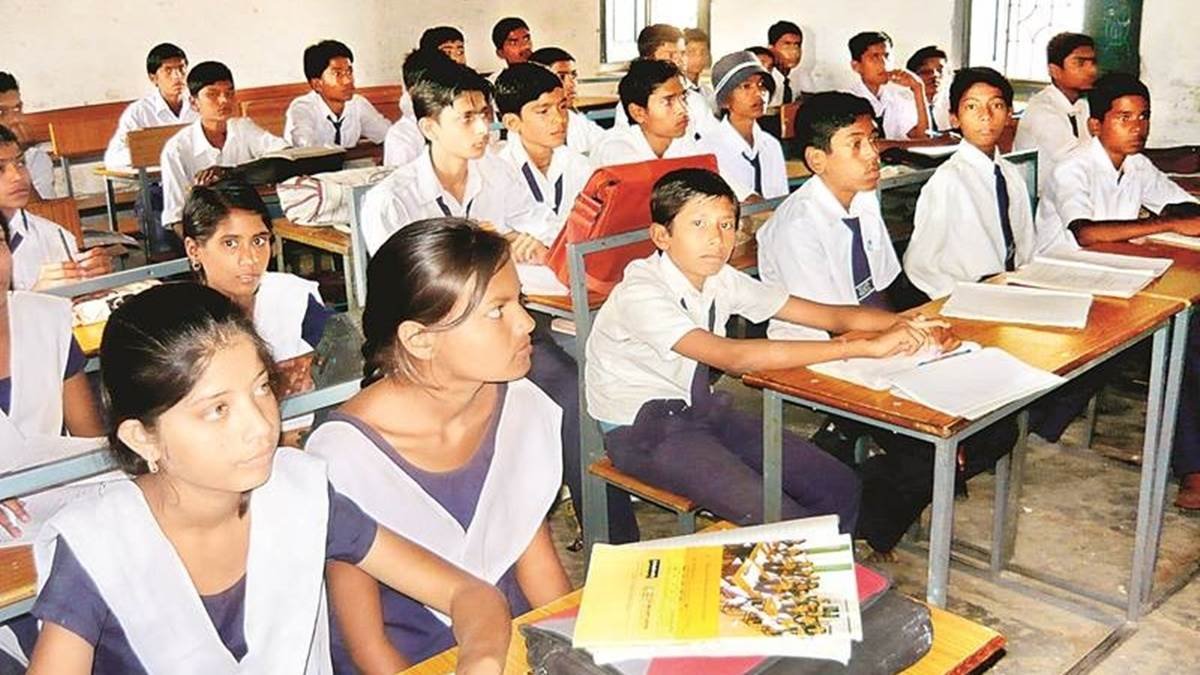 CG News : निजी स्कूलों को मिली 5वीं और 8वीं की परीक्षा आयोजित करने की छूट...