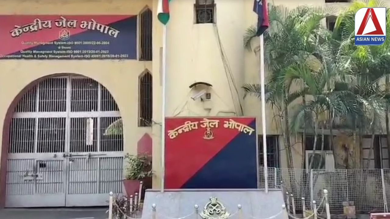 MP News: ईद पर कैदियों से खुली मुलाकात पर रोक, जेल प्रशासन का बड़ा फैसला...