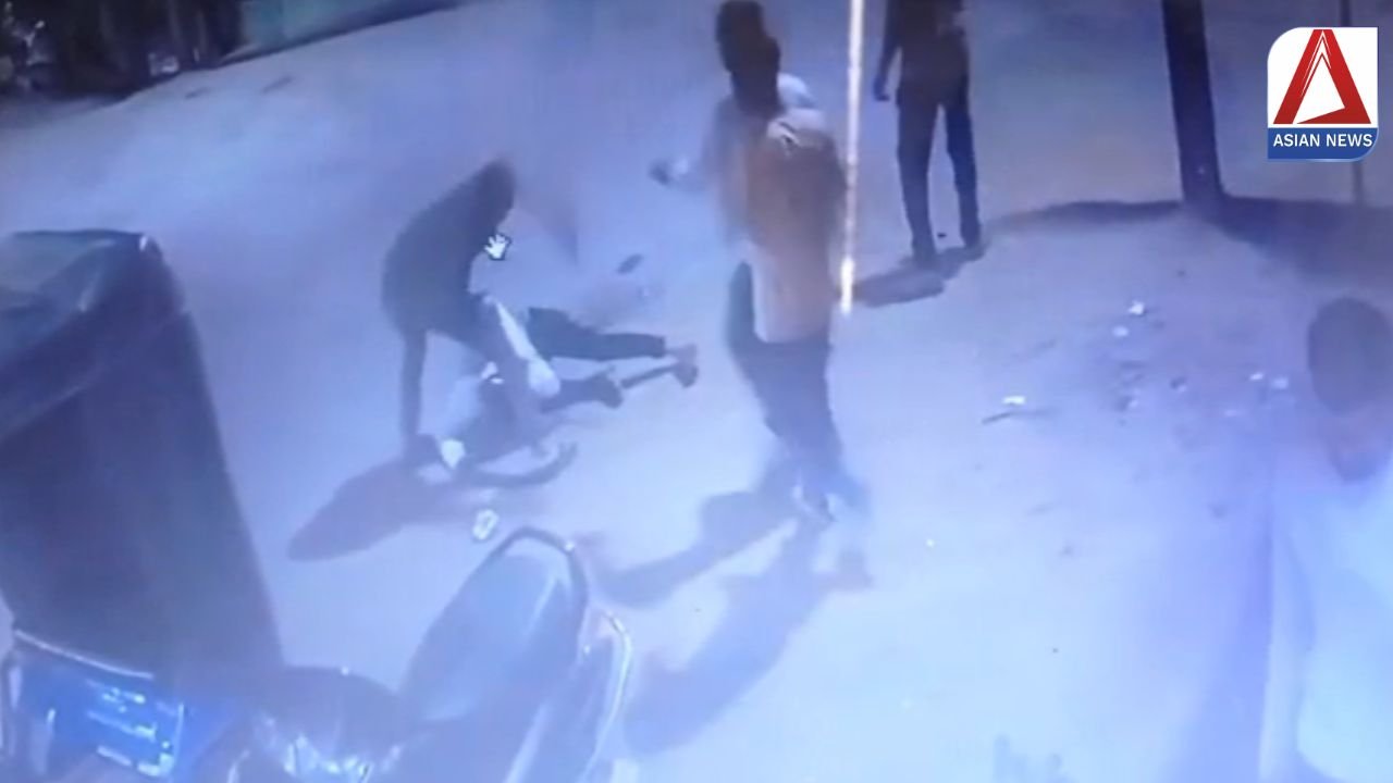 CG News: युवक की निर्मम हत्या, चाकूबाजी का CCTV फुटेज आया सामने...