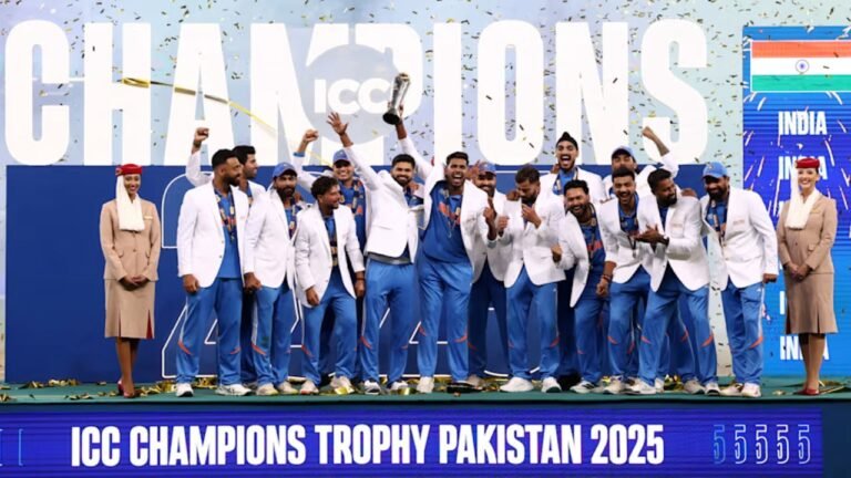 चैंपियंस ट्रॉफी विजेता टीम इंडिया को BCCI का बड़ा इनाम, जानिए किसे कितने करोड़ मिलेंगे...