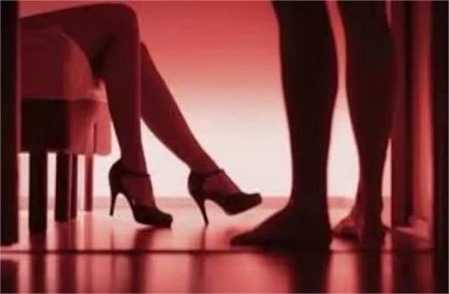 sex racket राजधानी में 10 मिनट के लिए 8 हजार में मिलती थी विदेशी लड़कियां, सामने आया सेक्स रैकेट का डर्टी गेम
