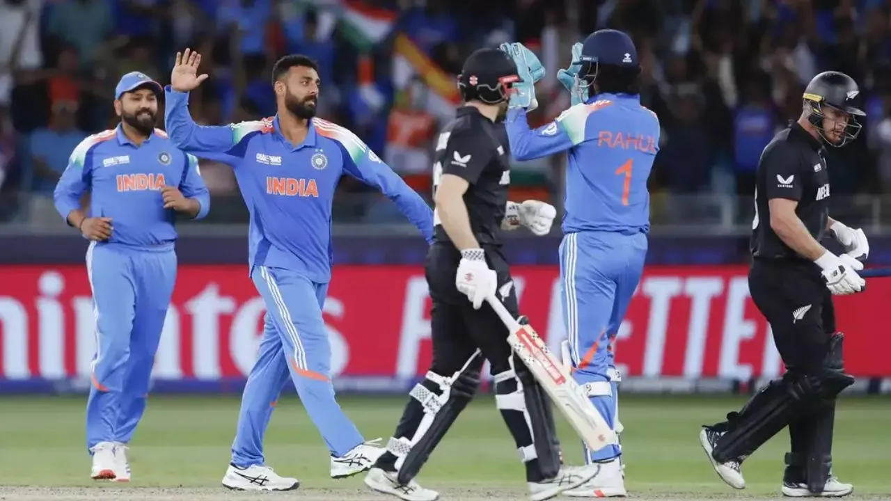 Champions Trophy Final IND vs NZ: ट्रॉफी जीतने के लिए भारतीय टीम को 252 रनों का टारगेट, स्पिनरों ने ढाया कहर...