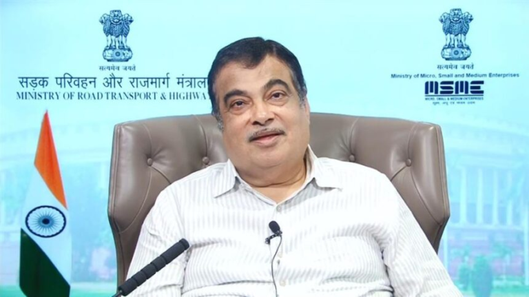 नितिन गडकरी