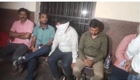 CGMSC Regent Purchase Scam: सीजीएमएससी के दो MD समेत 5 कर्मचारियों को कोर्ट ने 28 मार्च तक EOW की हिरासत में भेजा...