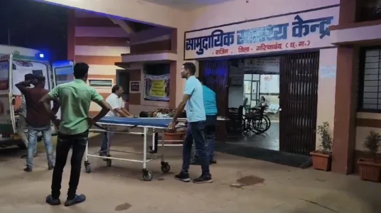 CG Accident : बाइक और कार में हुई जबरदस्त भिड़ंत, 3 की मौत, कई घायल...