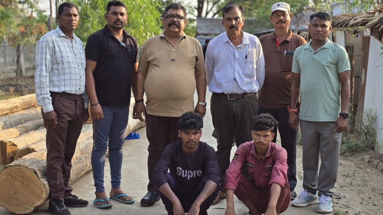 CG News: सुकमा में भालू की क्रूरतम हत्या के आरोपी गिरफ्तार, 10 हजार का ईनाम था घोषित...