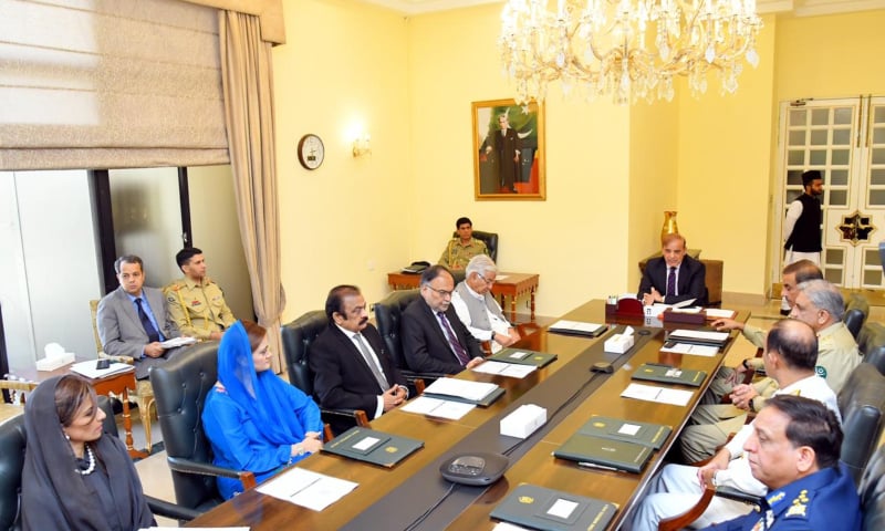 Pakistan NSC Meeting: पहलगाम हमले के बाद पाकिस्तान की NSC बैठक में बड़े फैसले, भारतीयों को देश छोड़ने का आदेश...