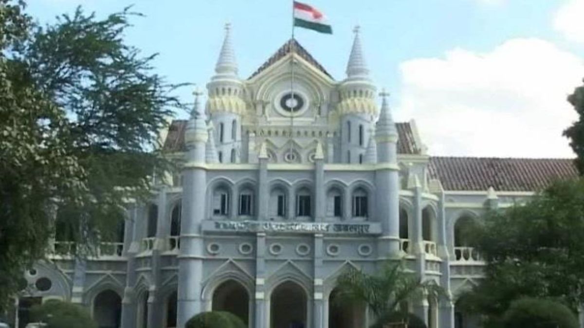 MP News : MPPSC 2025 की मुख्य परीक्षा पर हाईकोर्ट का स्टे, 15 अप्रैल तक डाटा दाखिल करने के आदेश...