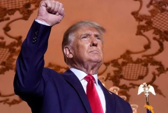 US-China Trade war: ट्रम्प ने चीन पर ठोका 104 फीसदी टैरिफ, चीन बोला-यह ब्लैकमेलिंग करने वाला रवैया