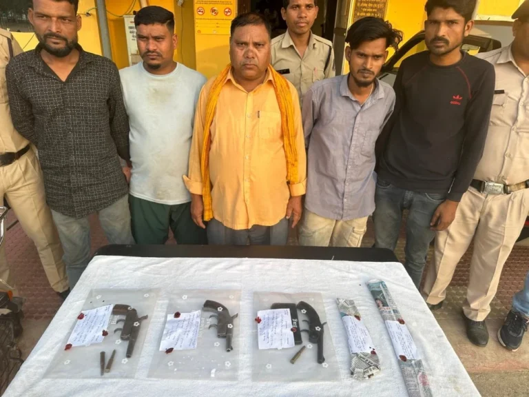 CG Breaking: हवाई फायरिंग से सनसनी, 5 आरोपी गिरफ्तार, बेचने वालों की हो रही तलाश...