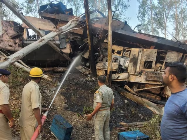 झारखंड ट्रेन हादसा