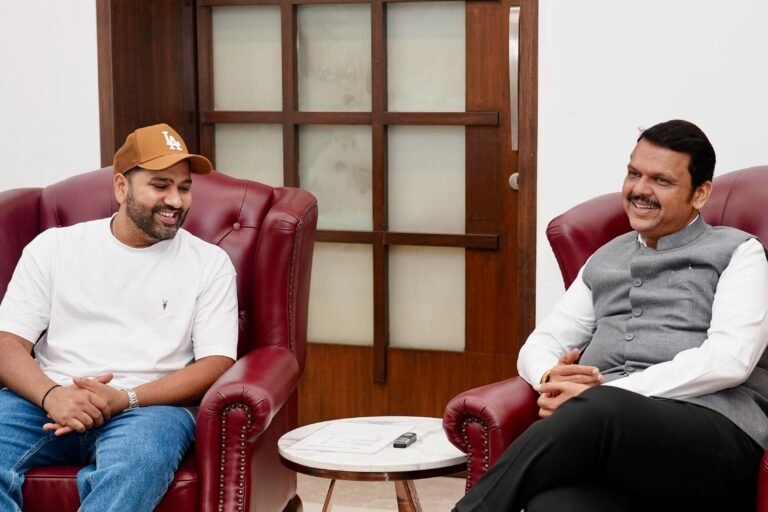 Rohit Sharma: रोहित शर्मा ने महाराष्ट्र के CM से की मुलाकात, क्या क्रिकेट के बाद राजनीति में कदम रखेंगे हिटमैन...