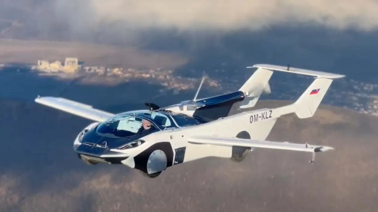Flying Car : फ्लाइंग कार का सपना हुआ सच, Klein Vision की AirCar ने पेश किया प्रोडक्शन-रेडी प्रोटोटाइप Flying Car : फ्लाइंग कार का सपना हुआ सच, Klein Vision की AirCar ने पेश किया प्रोडक्शन-रेडी प्रोटोटाइप