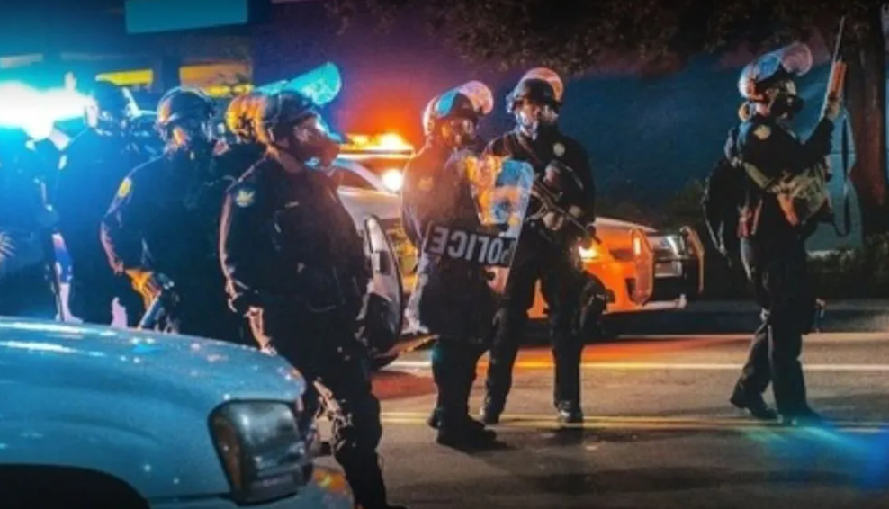 Attack outside Jewish Museum in America